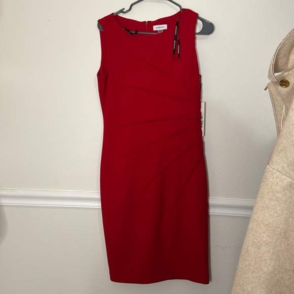 Calvin Klein. Red sleeveless dress - Picture 1 of 5